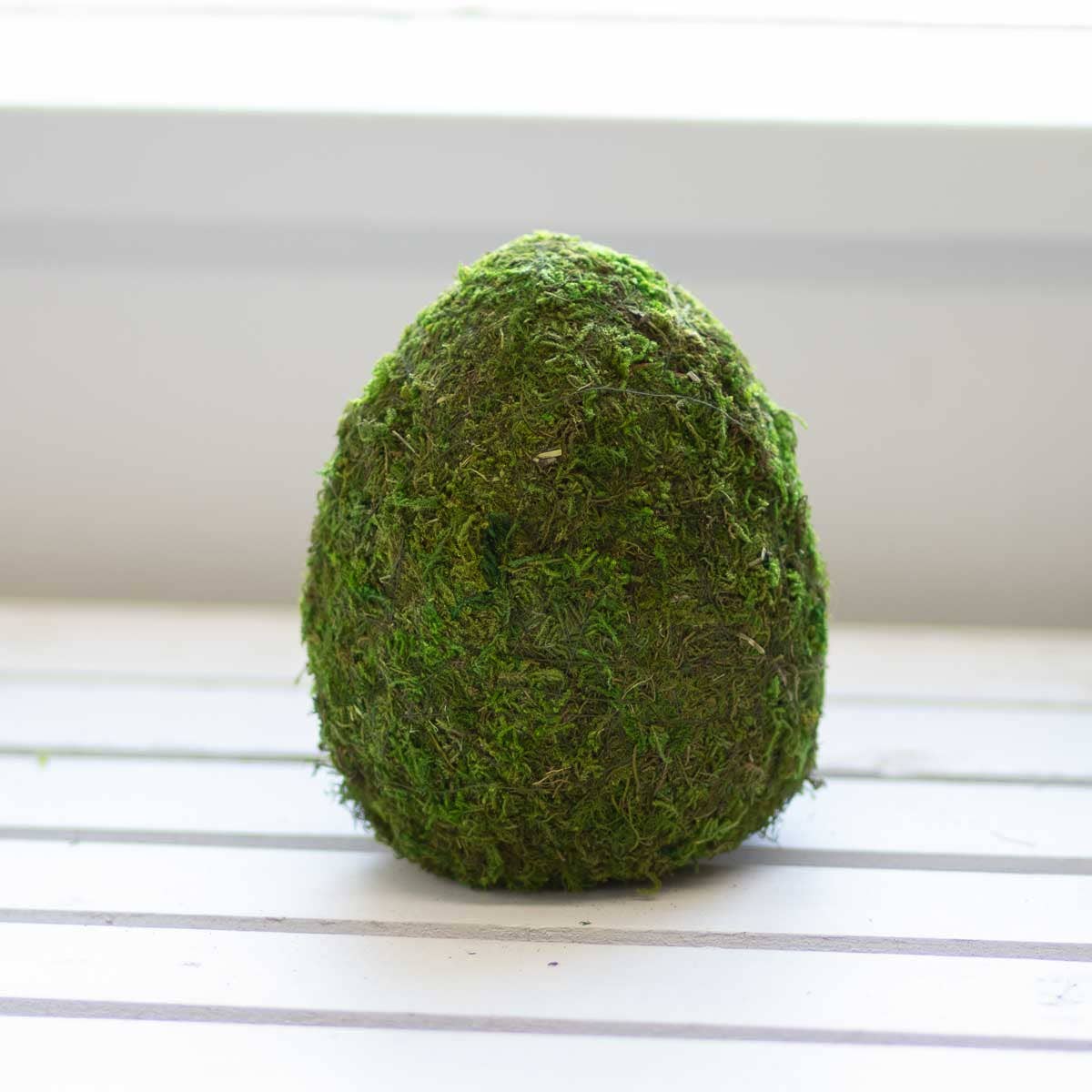 Moss Egg Decor Green 6.5"