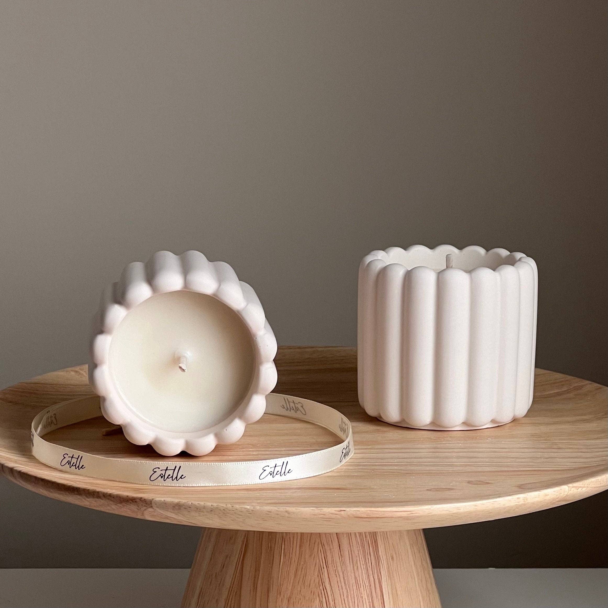 Ribbed Jar Soy Wax Candle: Vanilla&Cashmere