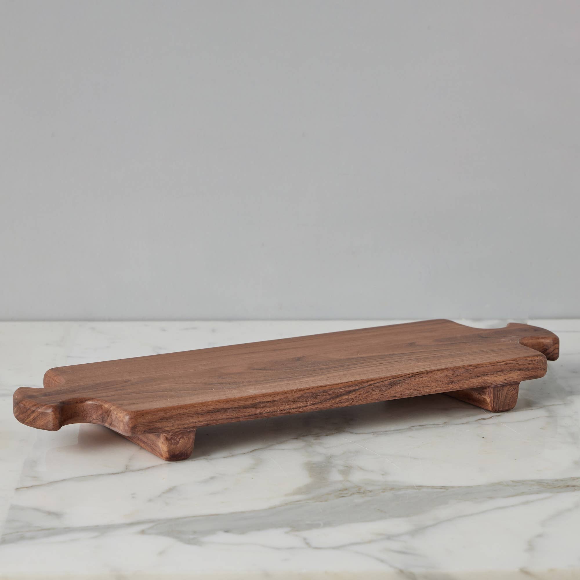 Normandy Footed Riser with Double Handles, Large