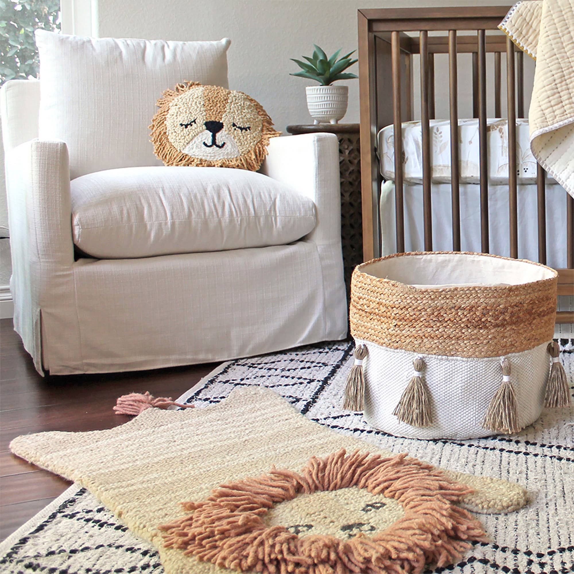 Crane Baby - Lion Shape Rug - Image 5