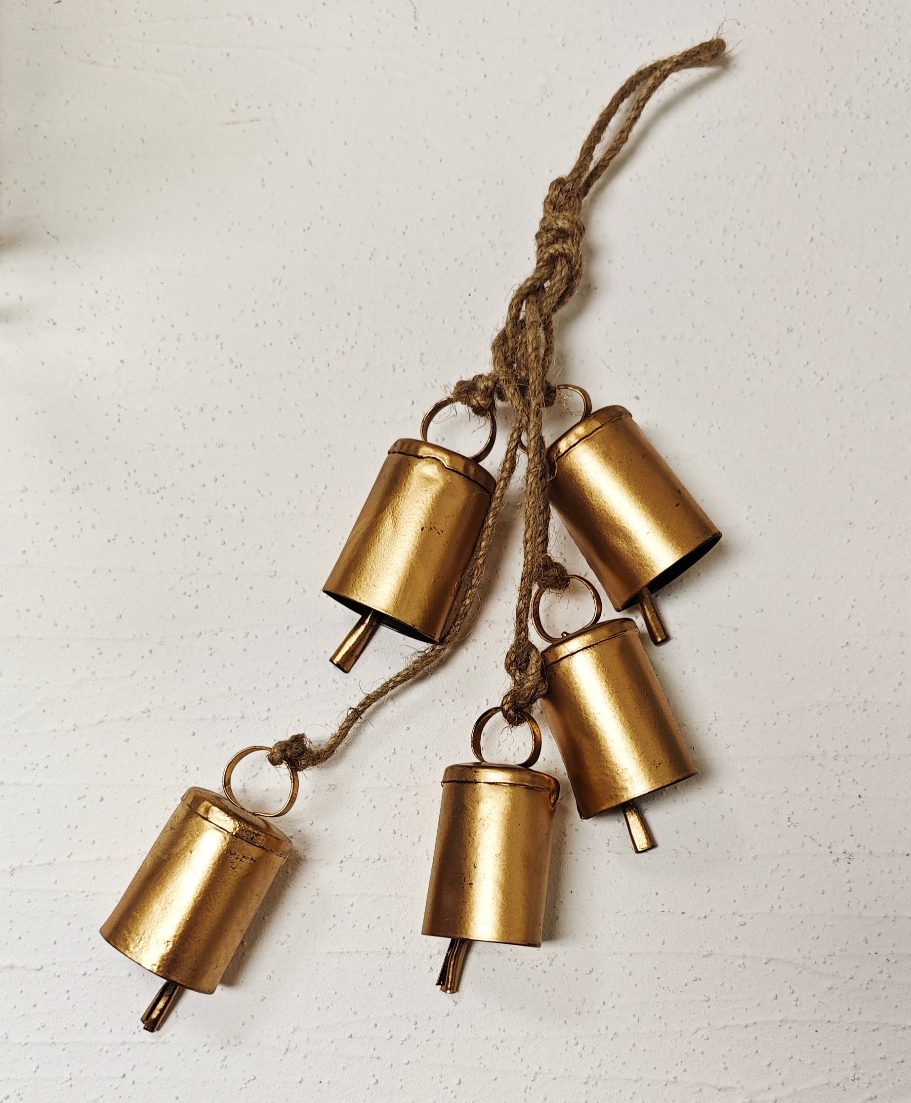 ES Essentials - Christmas Gold Tin Bell X5 with Jute Hanger