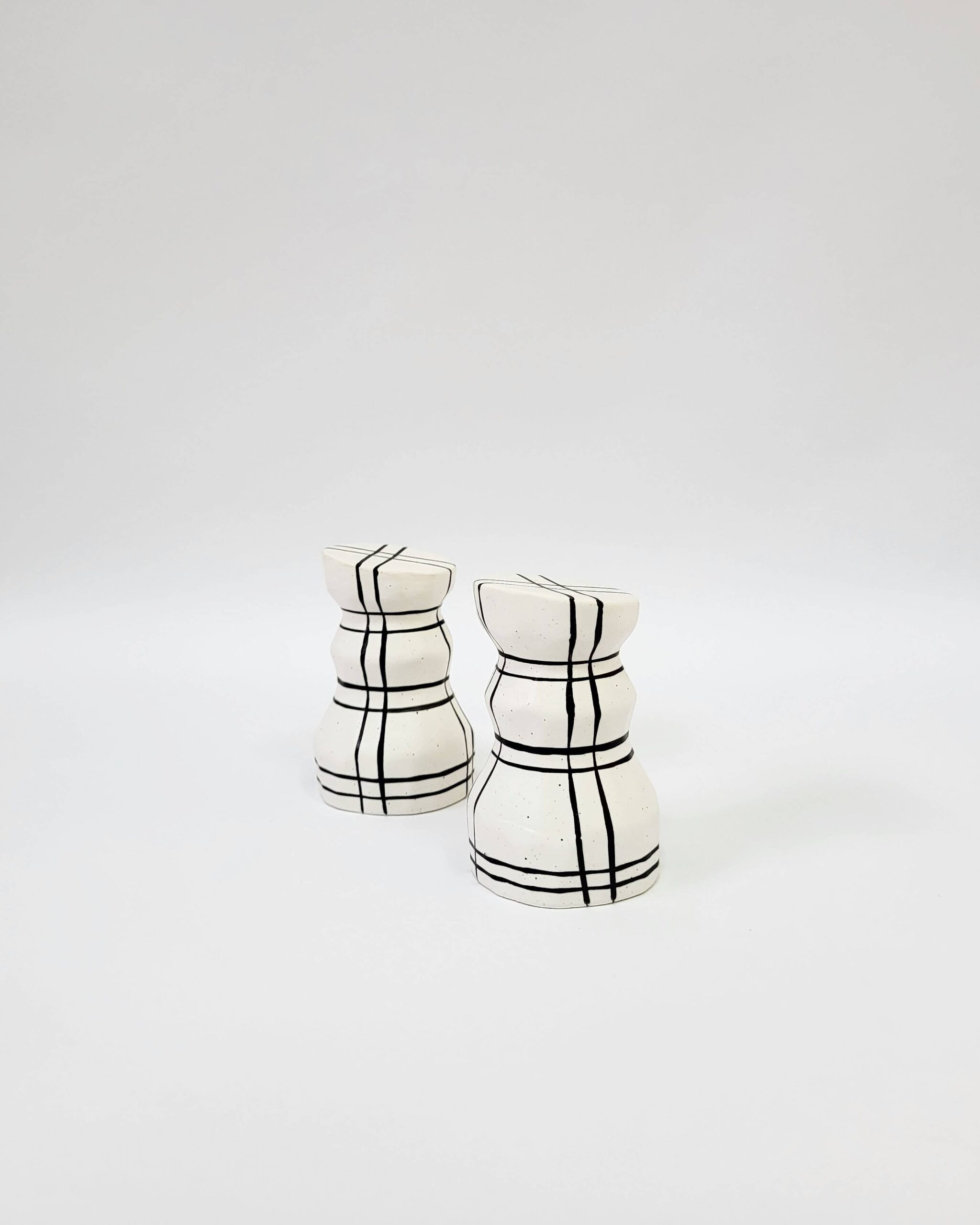 Pó de Barro - Salt & Pepper Shaker Set
