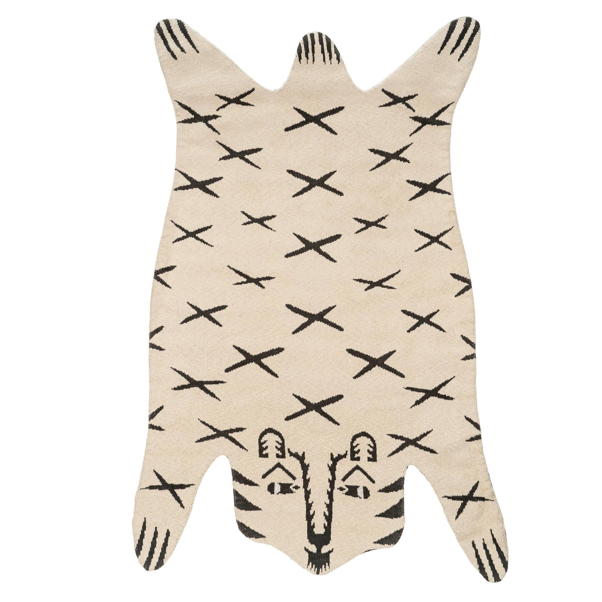 Indaba Trading - White Tiger Knit Rug